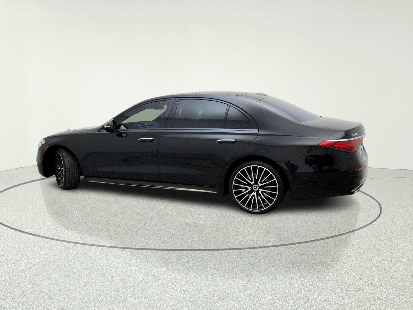 Certified 2024 Mercedes-Benz S 580 4MATIC Sedan image 13