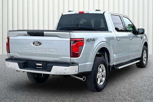 Used 2025 Ford F150 XLT w/ Equipment Group 301A Standard AWD/4WD image 11
