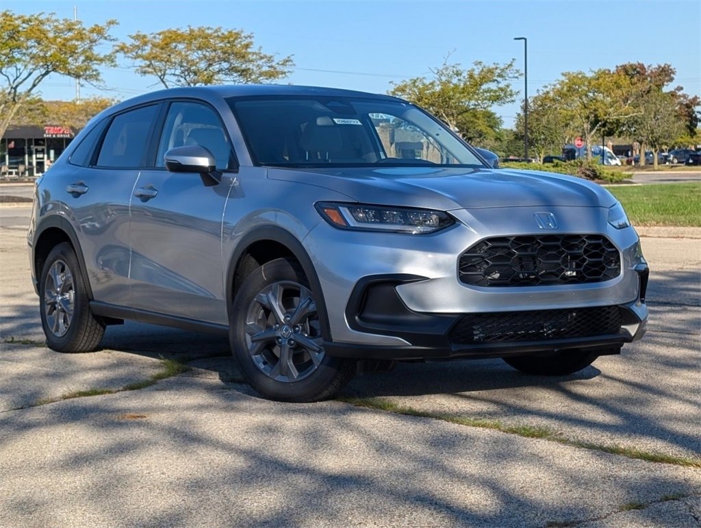 New 2026 Honda HR-V LX image 2