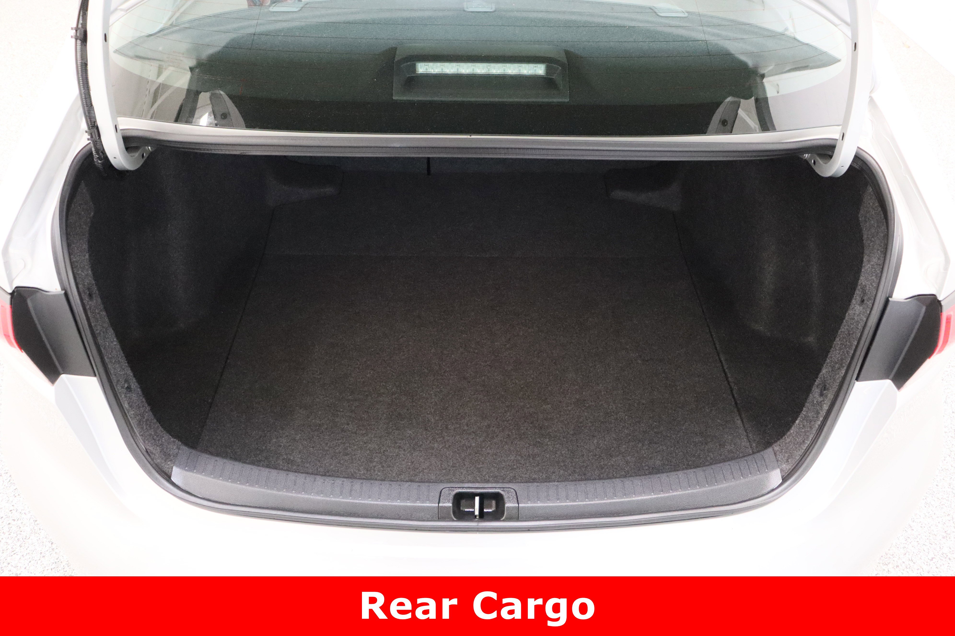 Certified 2025 Toyota Corolla LE image 28