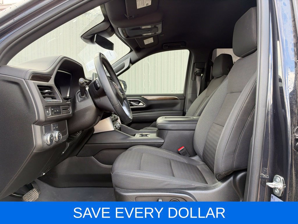 Used 2024 GMC Yukon SLE w/ LPO, Floor Liner Package RWD image 9