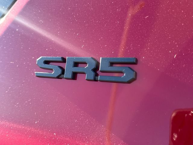 New 2026 Toyota 4Runner SR5 AWD/4WD image 4