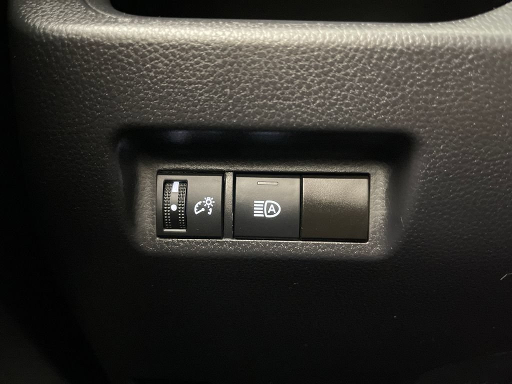 Certified 2024 Toyota RAV4 LE FWD image 28