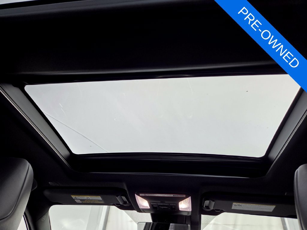 Used 2024 Toyota RAV4 XSE w/ Advanced Technology Package AWD/4WD image 16