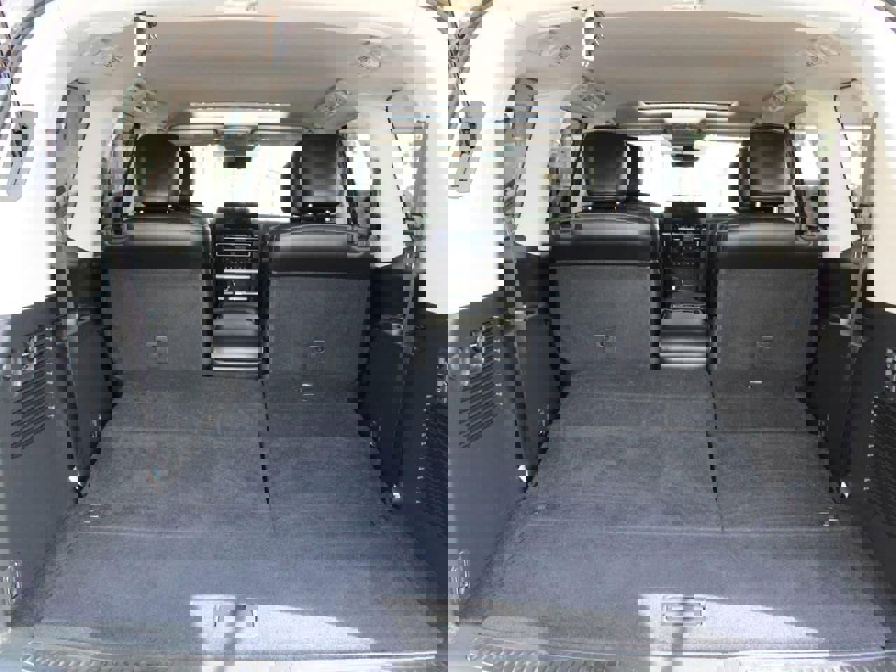 Used 2024 INFINITI QX80 Luxe AWD/4WD image 12