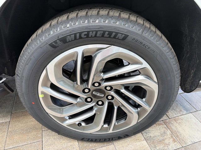 New 2026 Lincoln Navigator Premiere image 32