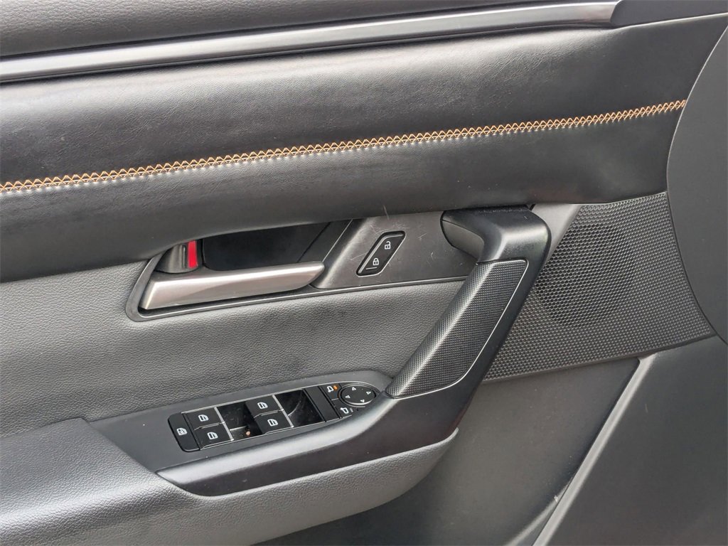 Used 2025 MAZDA CX-50 AWD 2.5 Hybrid w/ Premium Pkg image 13