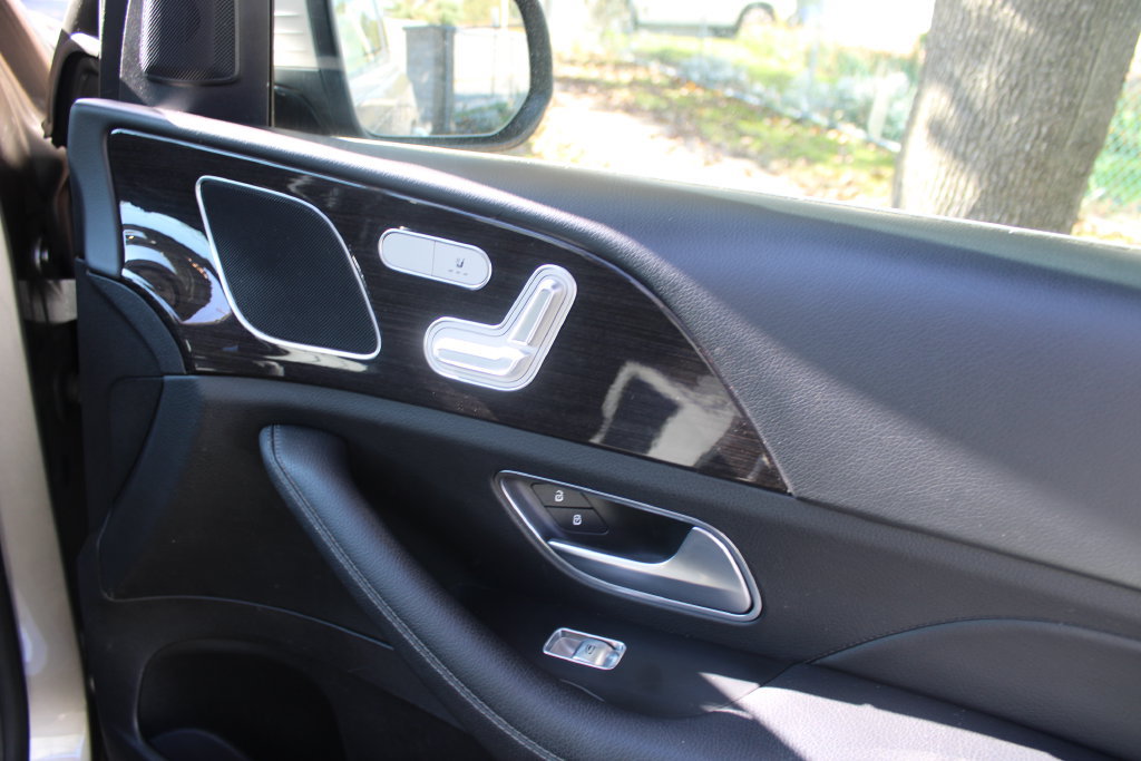 Used 2020 Mercedes-Benz GLE 350 4MATIC image 21