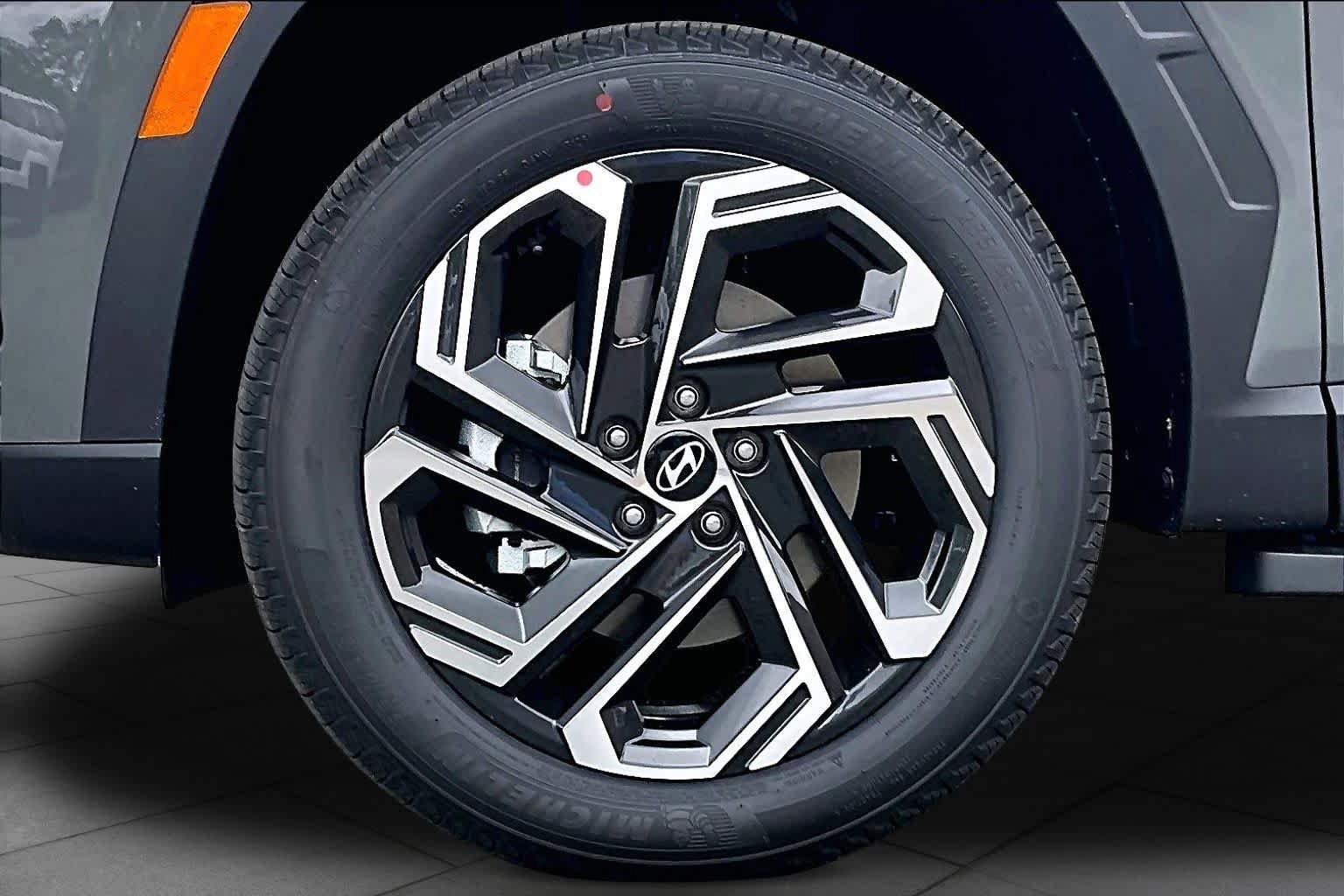 New 2026 Hyundai Tucson SEL Plus AWD/4WD image 9