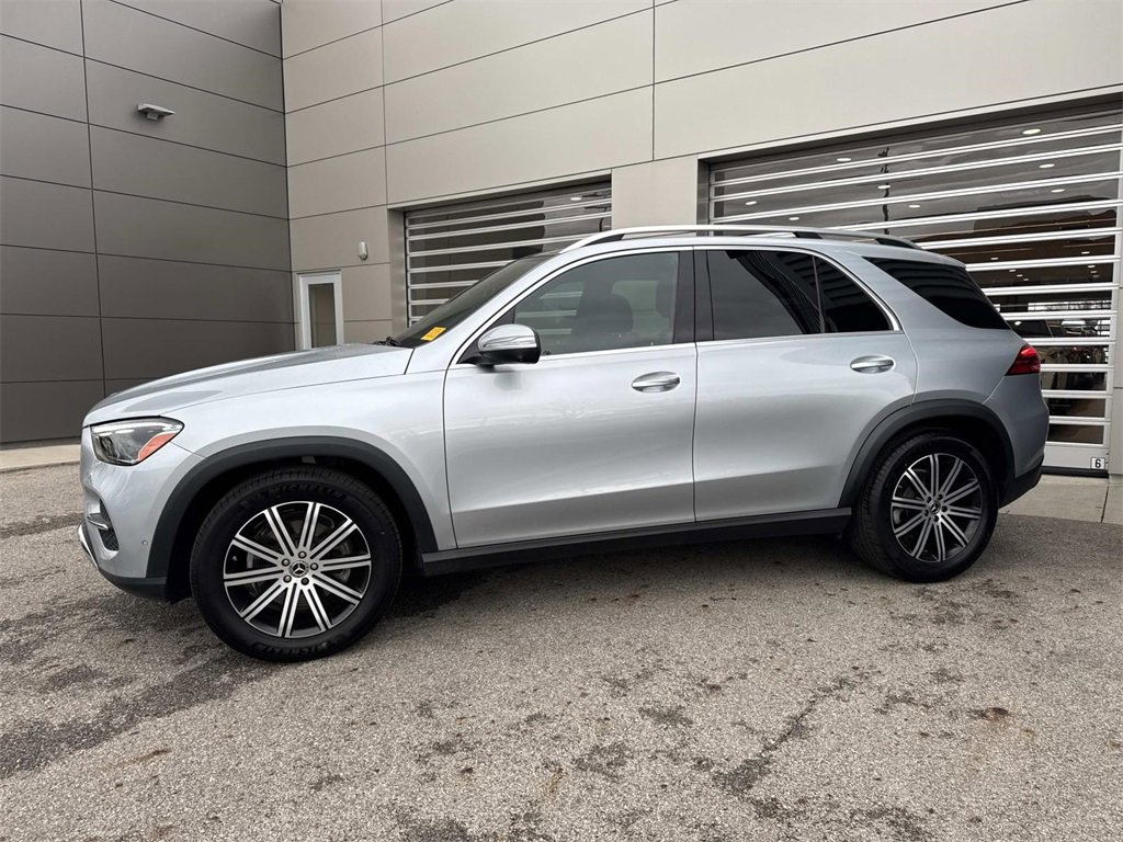 Used 2024 Mercedes-Benz GLE 350 4MATIC w/ Winter Package image 3