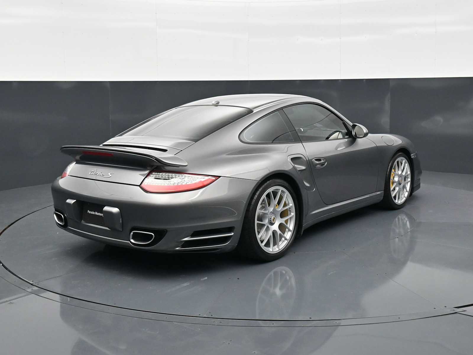 Used 2013 Porsche 911 Turbo S AWD/4WD image 27