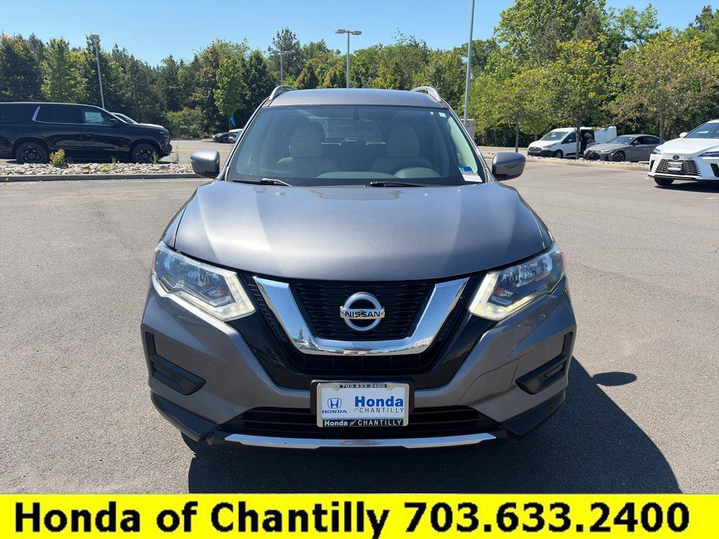 Used 2017 Nissan Rogue S w/ S Appearance Package AWD/4WD image 2