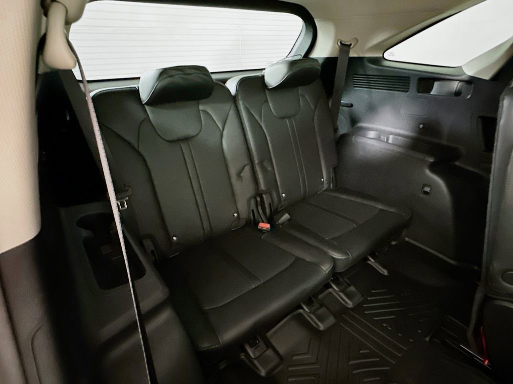 Used 2024 Kia Sorento X-Line EX image 14