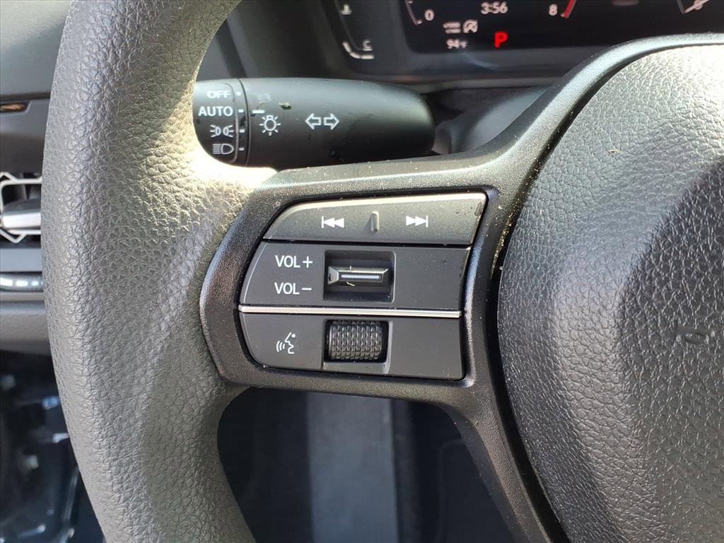 Used 2024 Honda Accord EX image 19