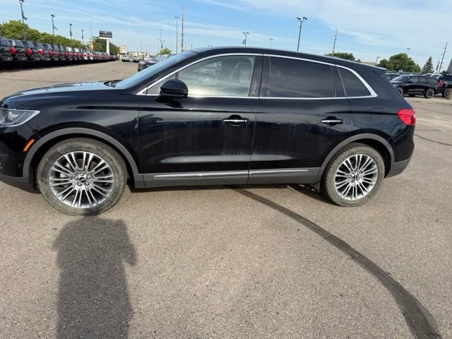 Used 2018 Lincoln MKX Reserve w/ Driver Assistance Package AWD/4WD image 7