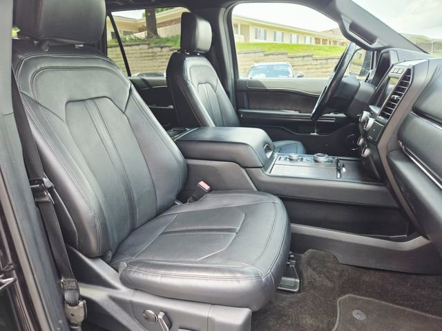 Used 2020 Ford Expedition Max Limited image 19