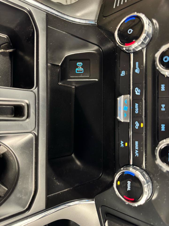 Used 2022 Ford F150 Lightning Pro AWD/4WD image 41