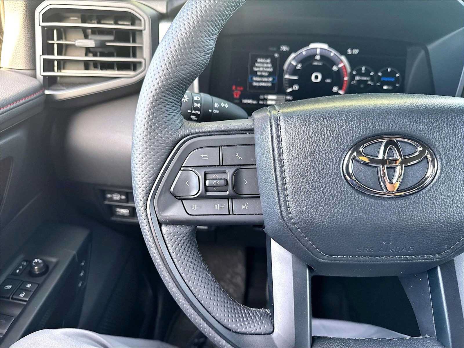 Used 2025 Toyota Sequoia TRD Pro w/ Tow Technology Package AWD/4WD image 19