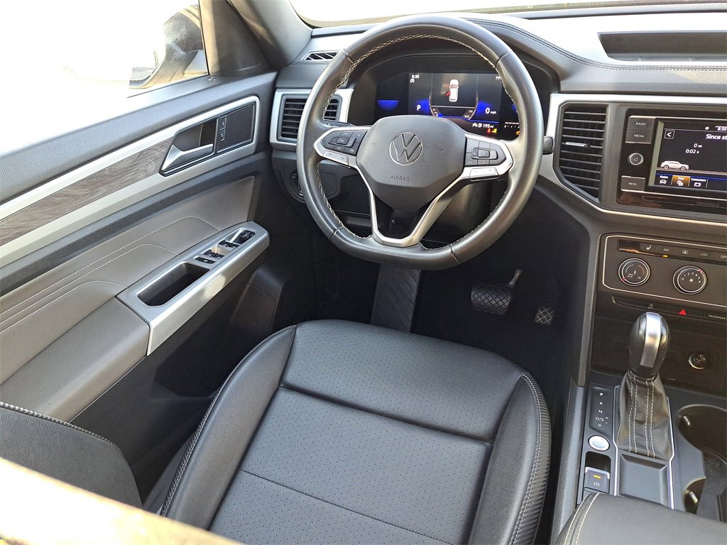 Certified 2023 Volkswagen Atlas Cross Sport SE image 10