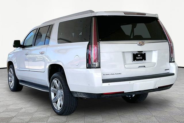 Used 2019 Cadillac Escalade ESV Luxury AWD/4WD image 4