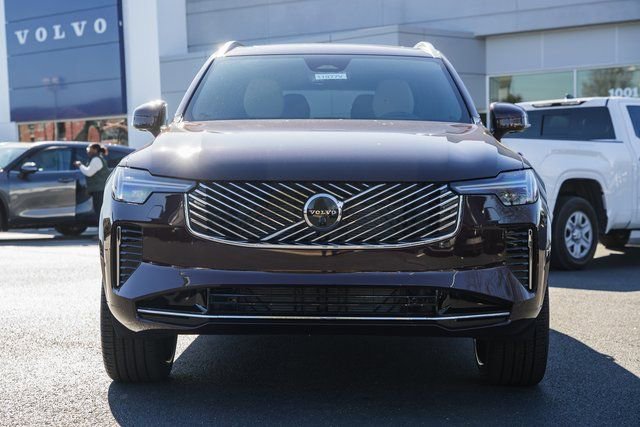 New 2026 Volvo XC90 B6 Plus image 2