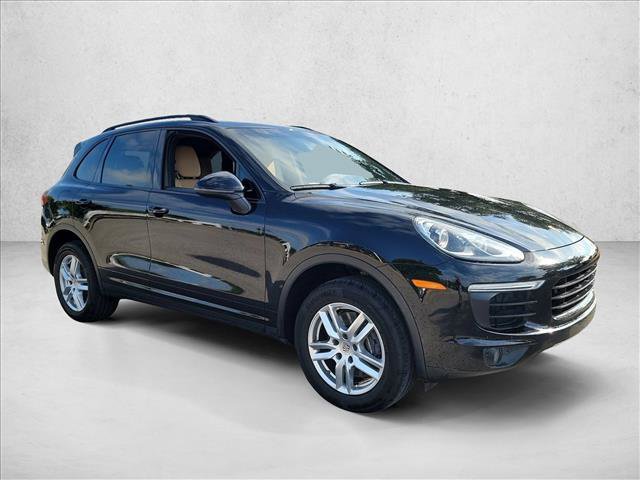 Used 2016 Porsche Cayenne AWD/4WD image 3