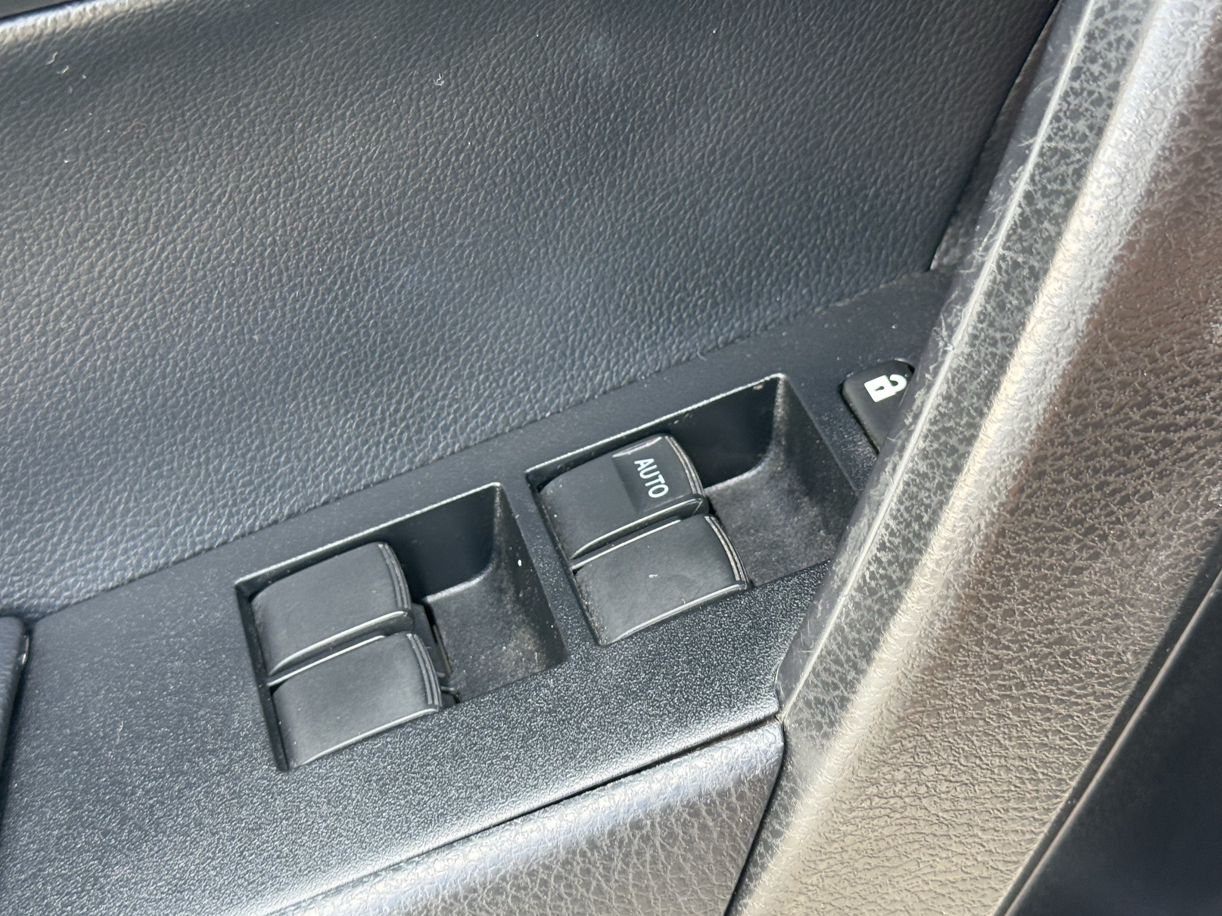 Used 2015 Toyota Corolla S w/ Driver Convenience Package FWD image 26