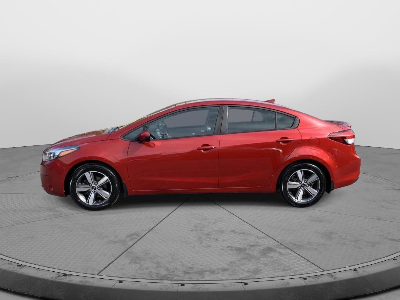 Used 2018 Kia Forte S FWD image 6