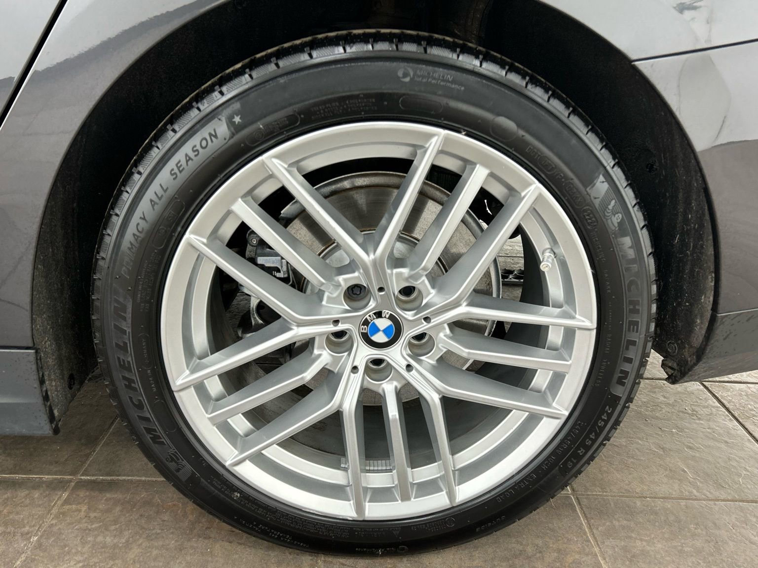 Used 2025 BMW 530i xDrive w/ Premium Package image 78