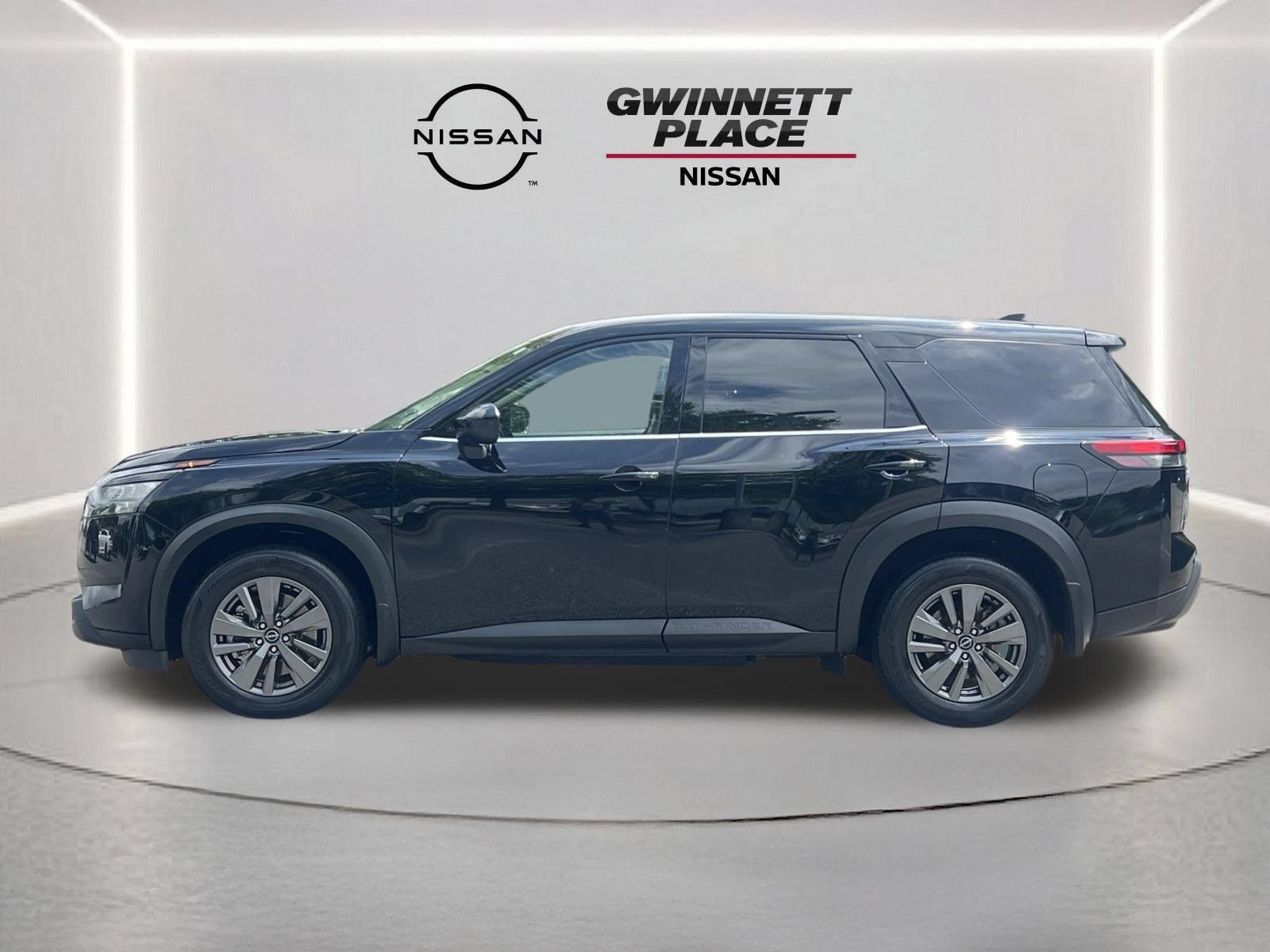 Used 2024 Nissan Pathfinder S FWD image 22