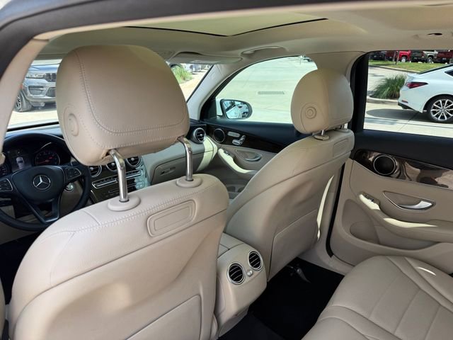 Used 2019 Mercedes-Benz GLC 300 image 26