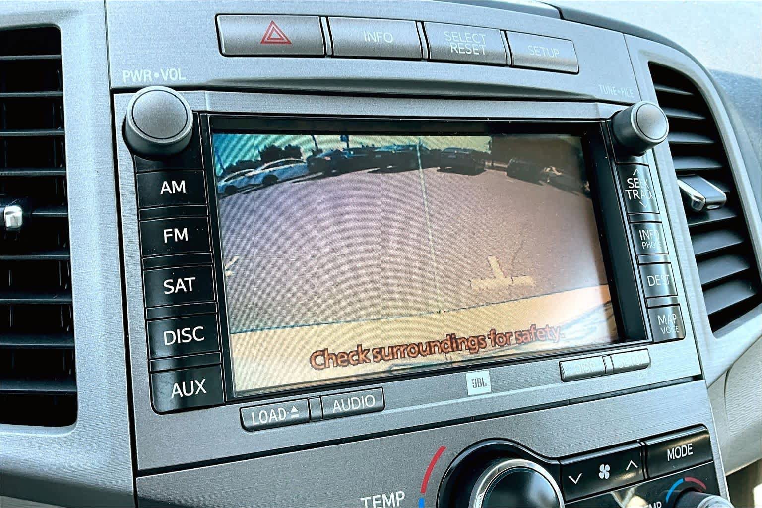 Used 2011 Toyota Venza AWD w/ Premium Pkg #2 image 26