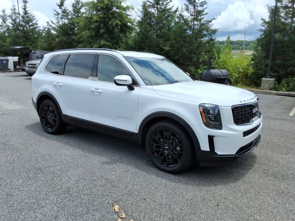 Used 2022 Kia Telluride EX w/ EX Premium Package AWD/4WD image 3