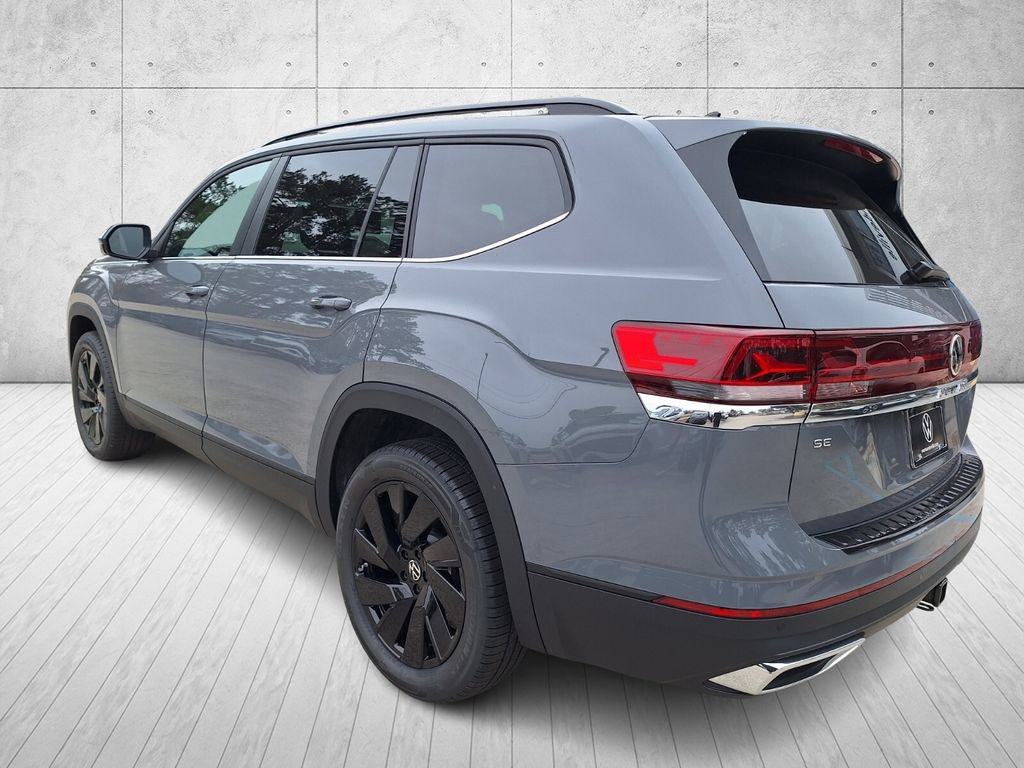 New 2026 Volkswagen Atlas SE image 3