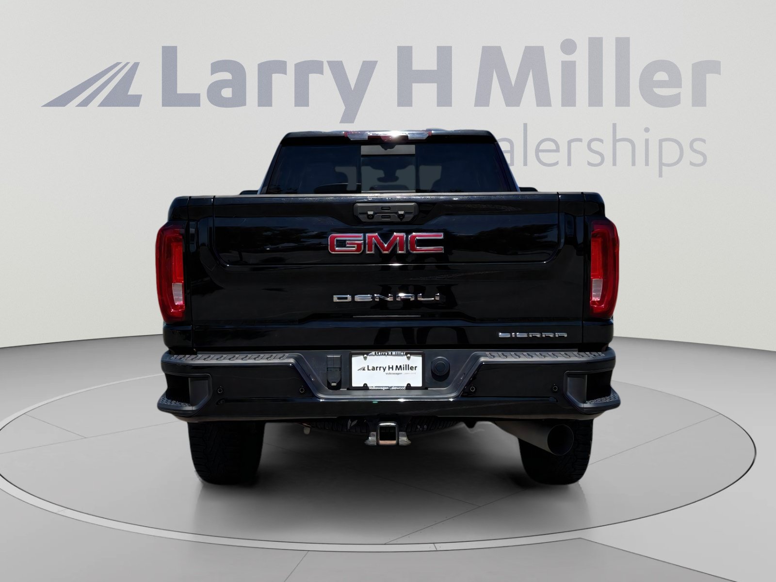 Used 2021 GMC Sierra 2500 Denali w/ Denali Black Diamond Edition AWD/4WD image 5