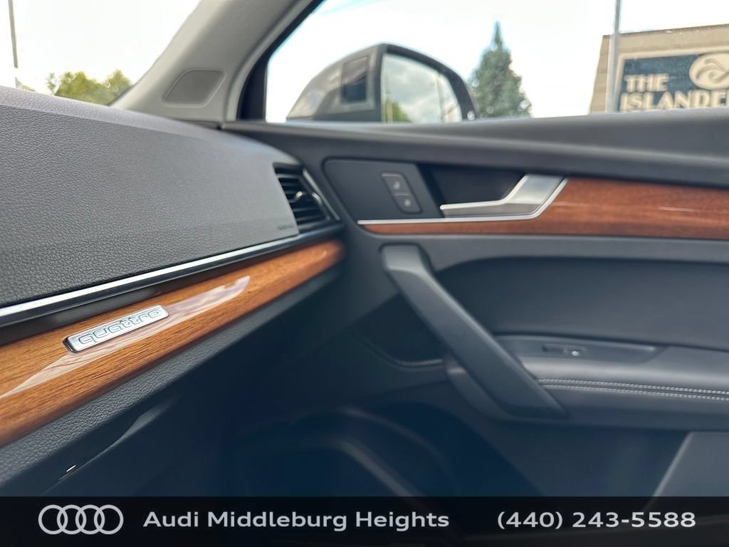 Certified 2023 Audi Q5 2.0T Premium Plus w/ Premium Plus Package AWD/4WD image 39