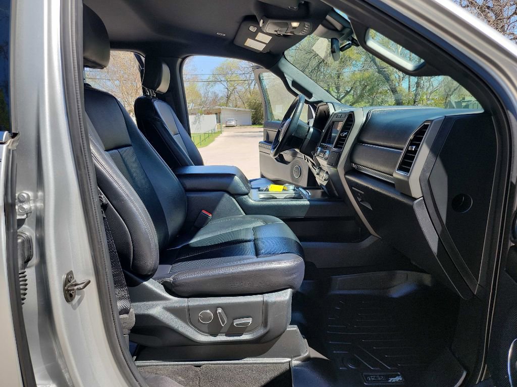 Used 2019 Ford Expedition XLT w/ Equipment Group 202A image 43
