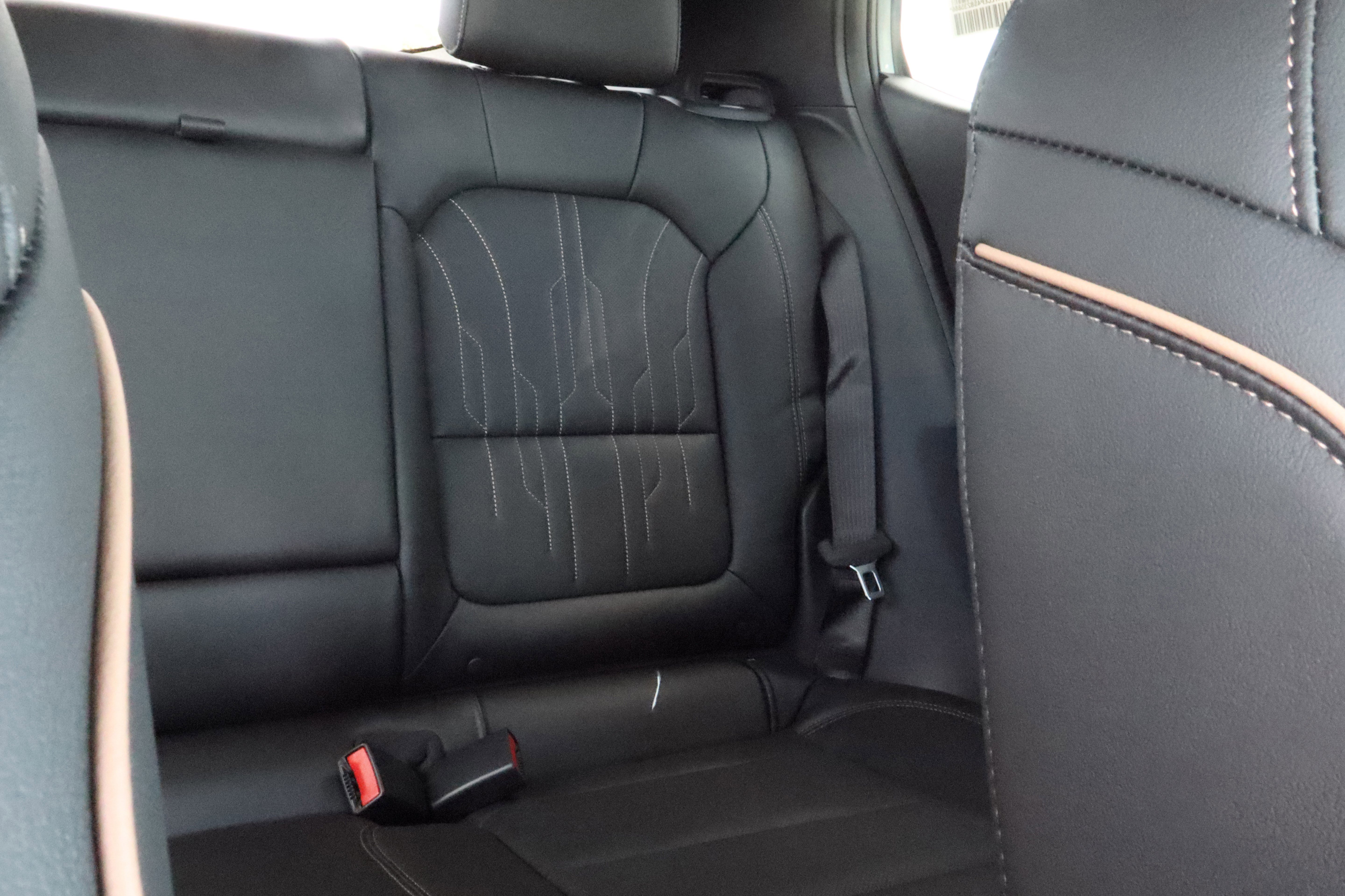 New 2025 Buick Envista Avenir image 12