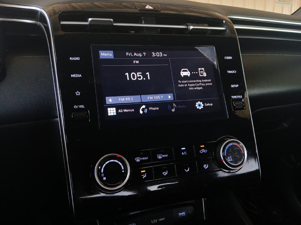 Used 2024 Hyundai Santa Cruz SE FWD image 20
