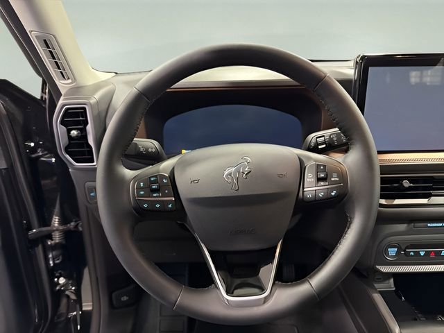 Used 2025 Ford Bronco Sport Outer Banks image 16