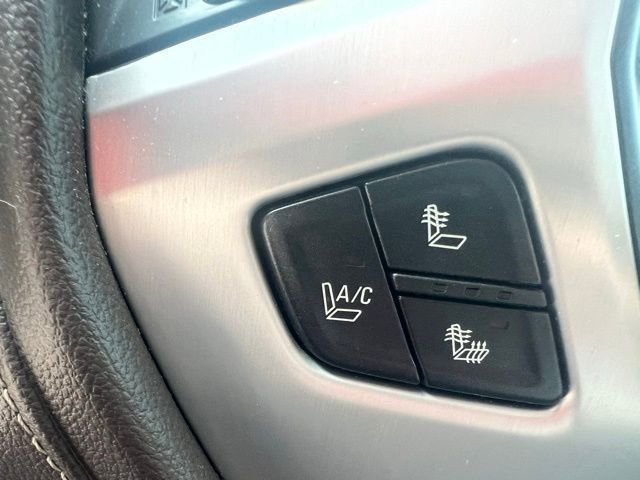 Used 2015 GMC Sierra 1500 SLT w/ SLT Crew Cab Value Package image 9