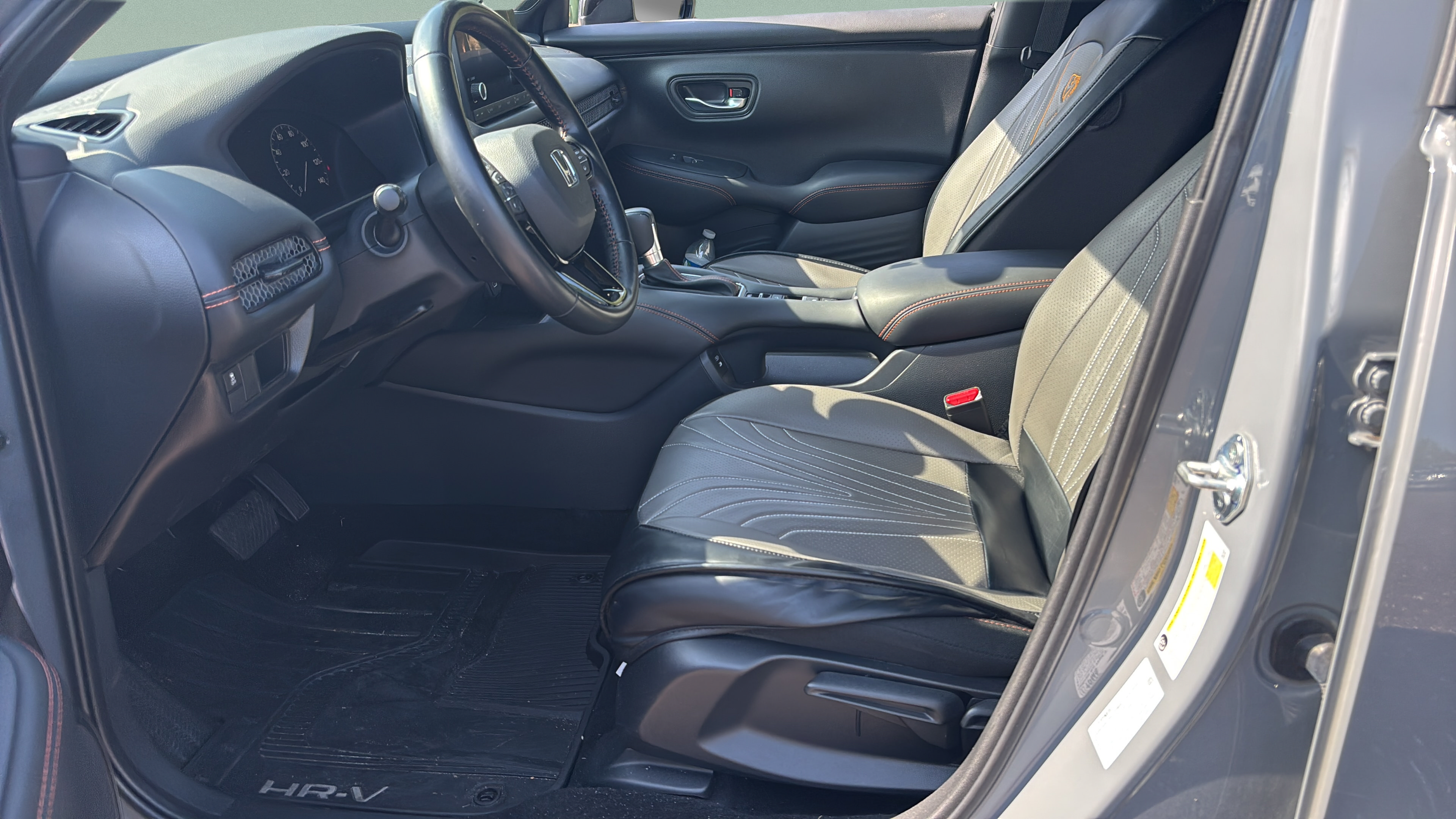 Certified 2025 Honda HR-V Sport image 11