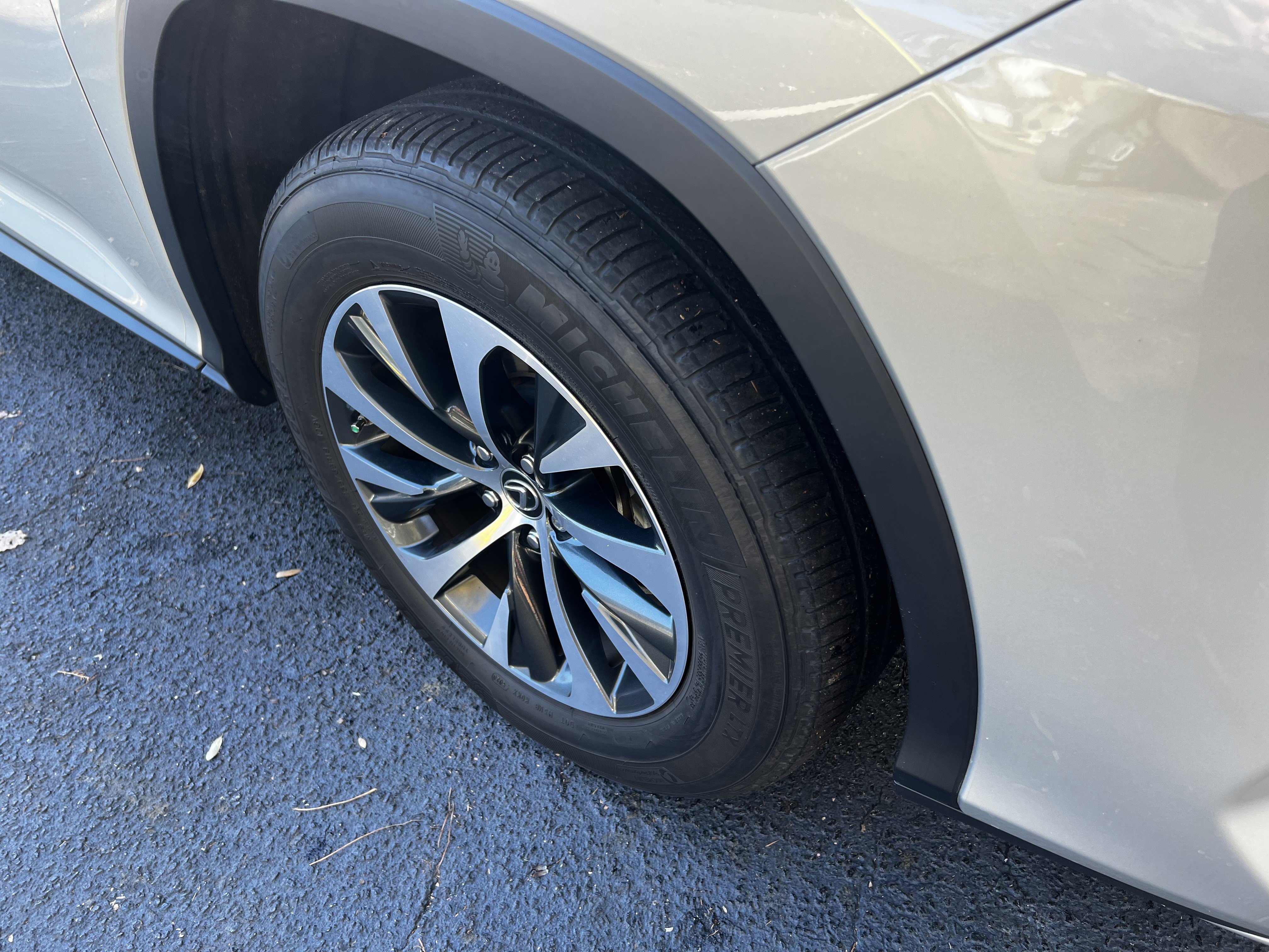 Used 2021 Lexus RX 350 FWD w/ Accessory Package image 11