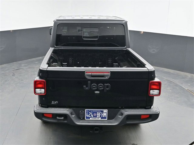 Used 2022 Jeep Gladiator Sport image 34
