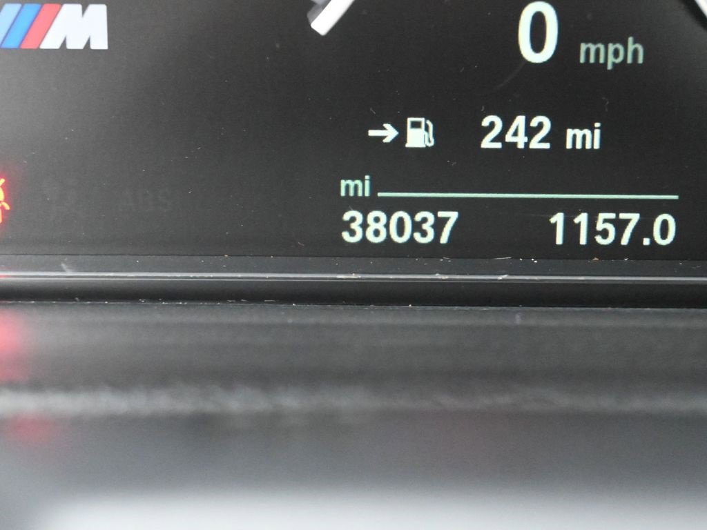 Used 2015 BMW M4 Convertible image 19