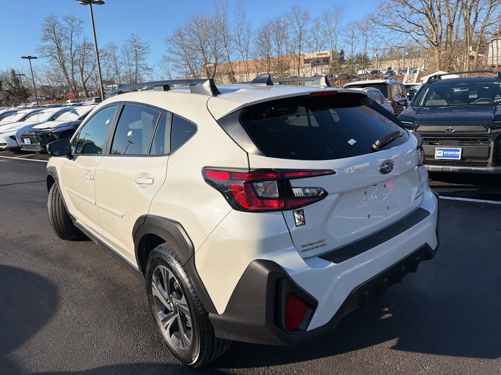 Used 2024 Subaru Crosstrek 2.0i Premium image 8