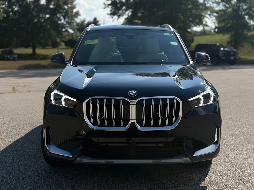 New 2026 BMW X1 xDrive28i w/ Technology Package AWD/4WD image 9