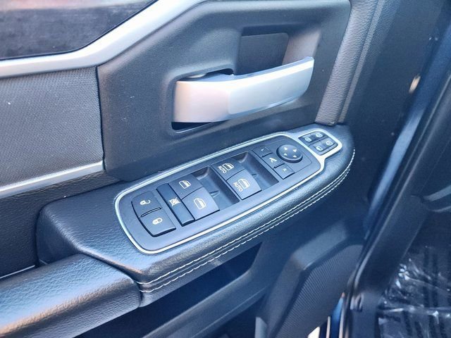 Used 2024 RAM 2500 Big Horn w/ Bed Utility Group image 9