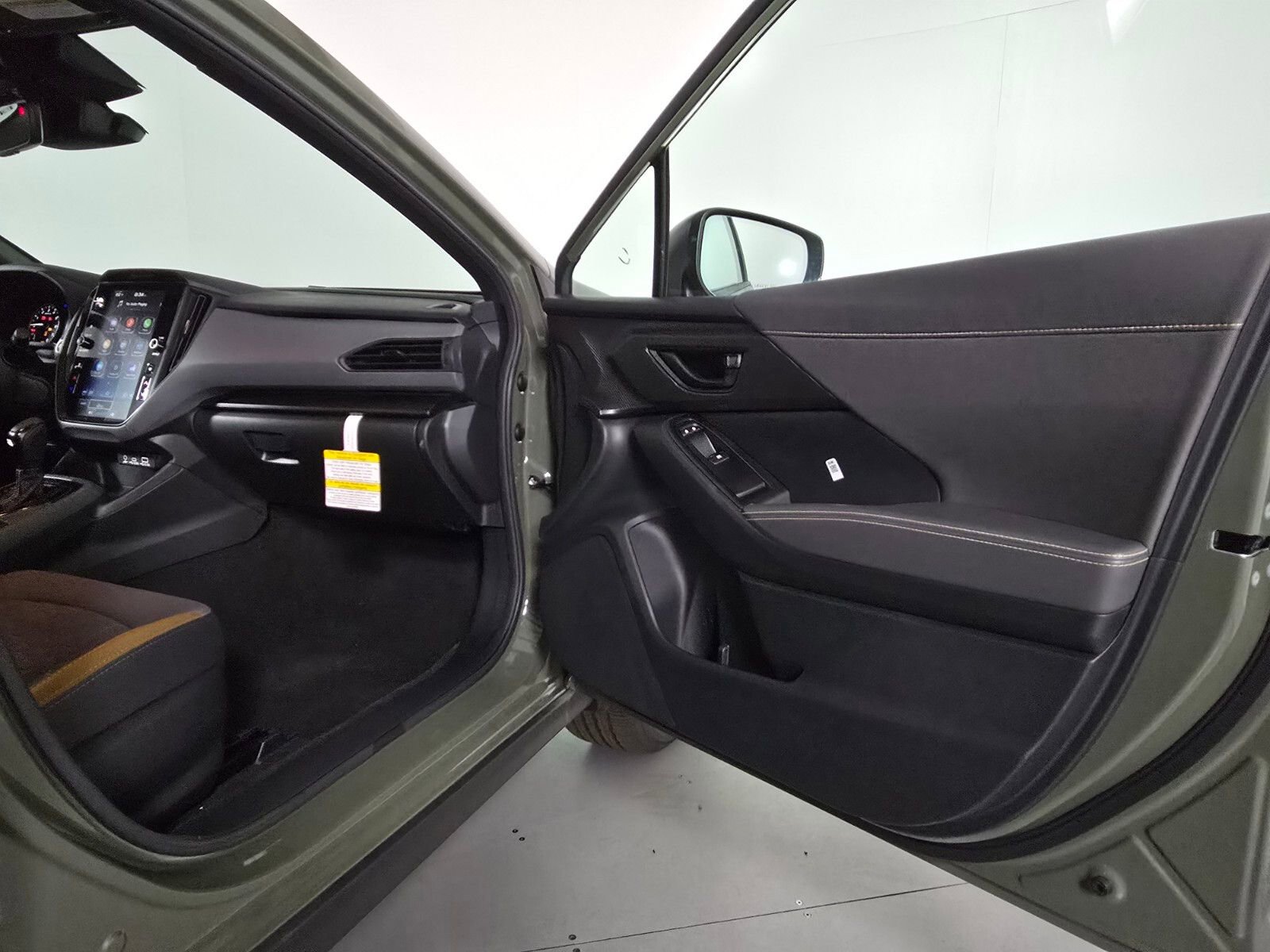 New 2025 Subaru Crosstrek 2.5i Sport w/ Crosstrek Mirror Package image 17