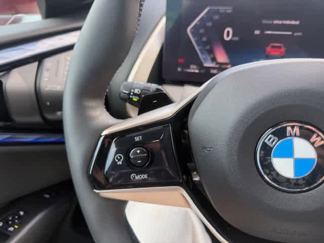 Certified 2025 BMW X3 xDrive30 w/ Premium Package AWD/4WD image 16